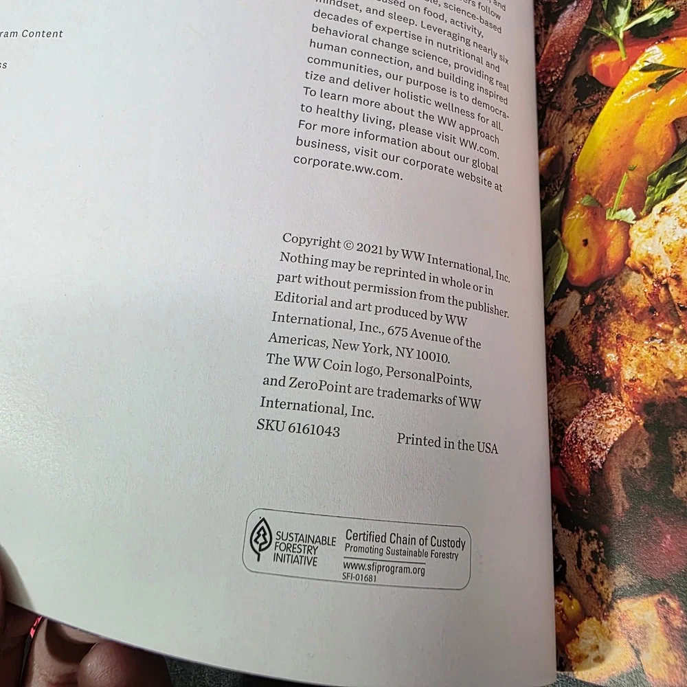 The WW Personal Points Cookbook 125 Recipes Weight‎ Watchers 2021 Pink Softcover